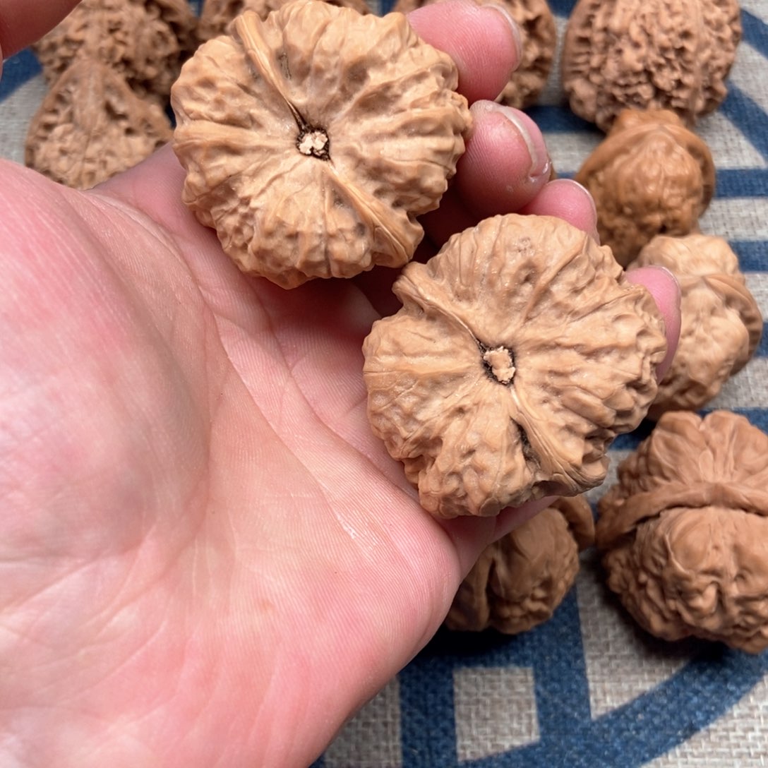 文玩核桃把件蛤蟆头41