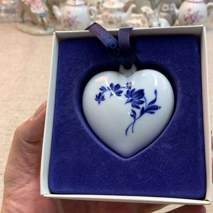 金瓷阁家的美丽瓷器