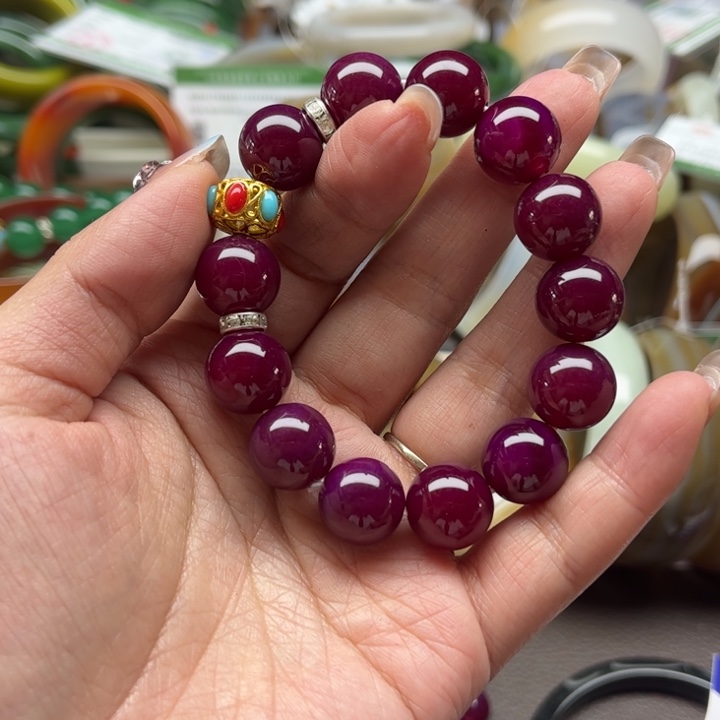 玛瑙/玉髓手镯未镶嵌H****5