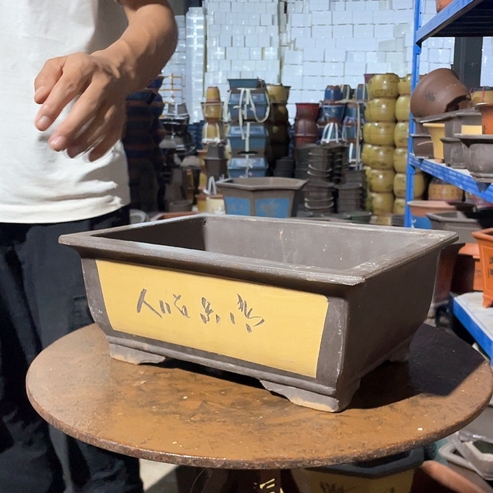 32黄色马槽花盆花盆