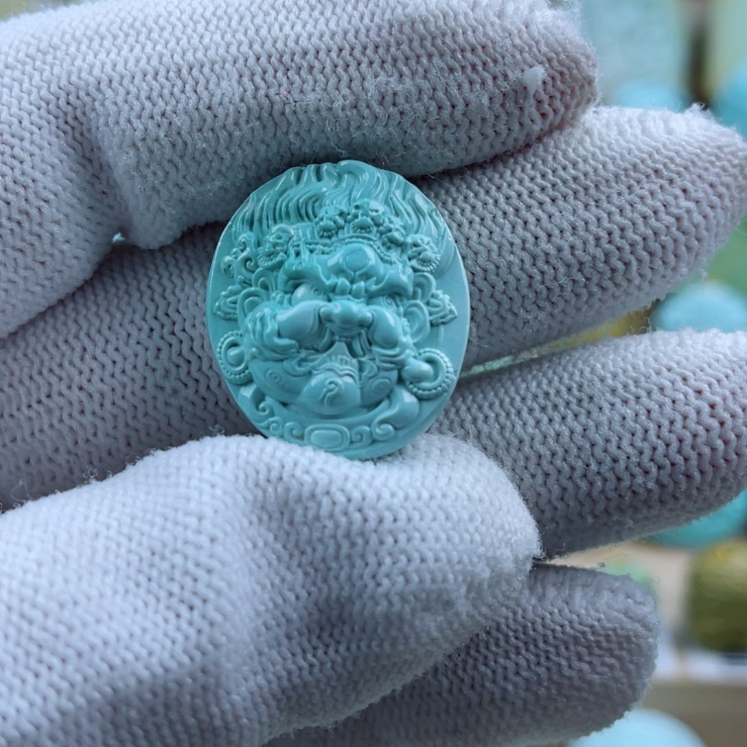 绿松石未镶嵌珠宝奇石