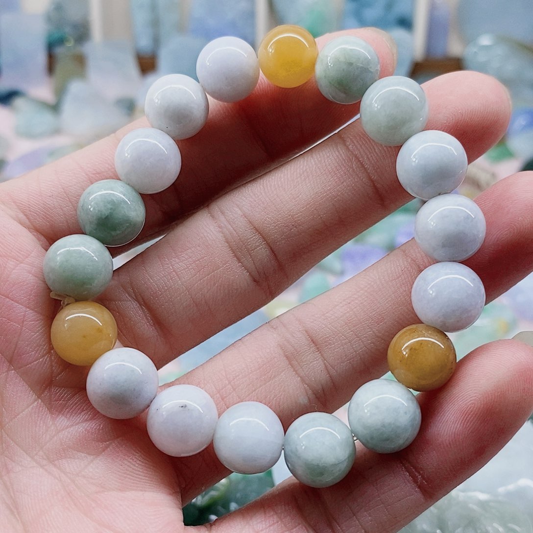 颈饰未镶嵌翡翠天然