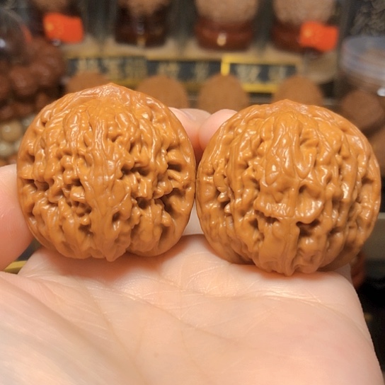 高端小众：精品云端