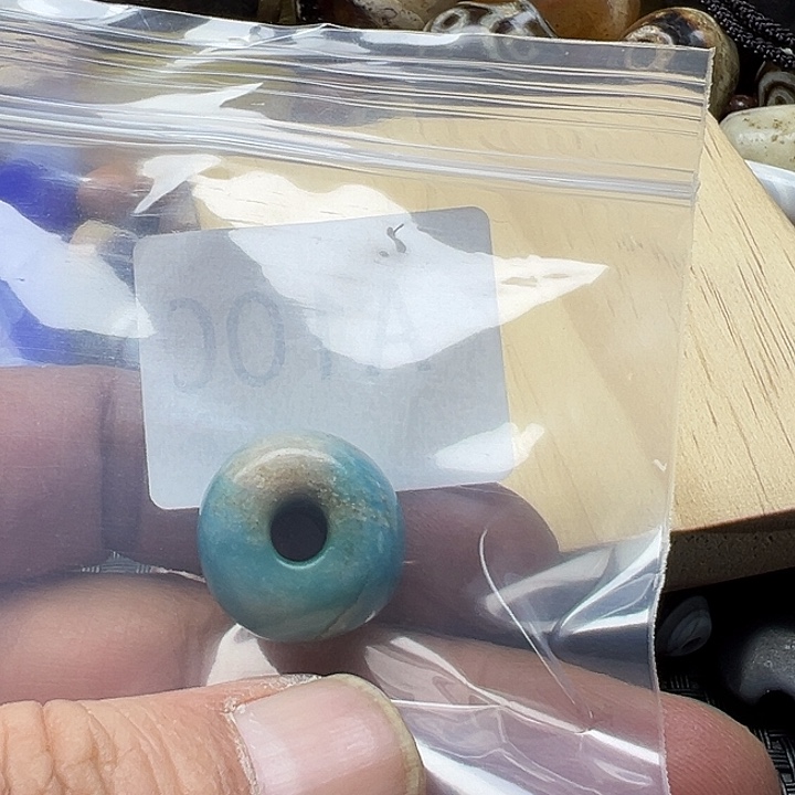 飞***朵玛瑙/玉髓未镶嵌手链