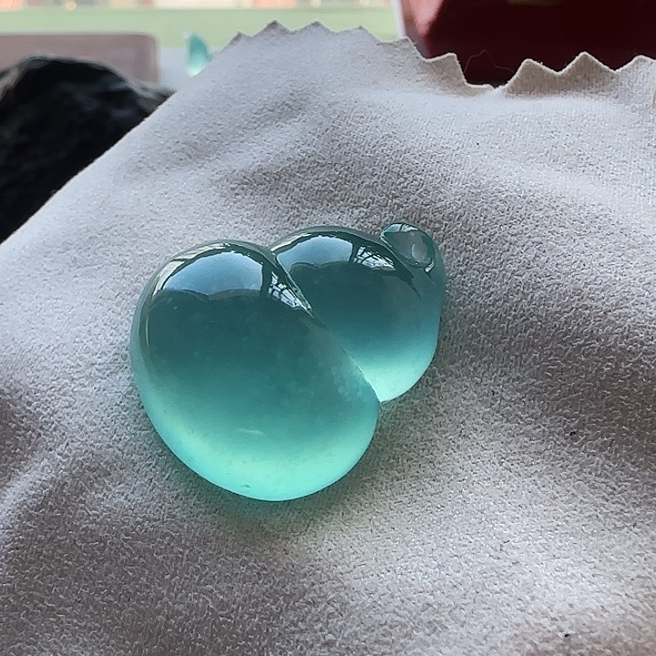 岫玉未镶嵌吊坠(不含链)