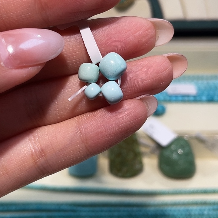 绿松石未镶嵌珠子套装