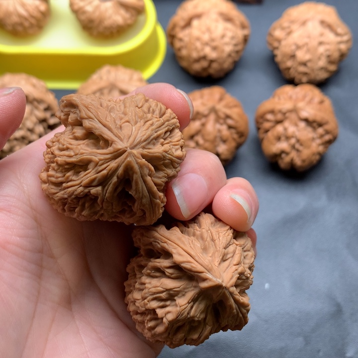 文玩核桃吊坠南疆