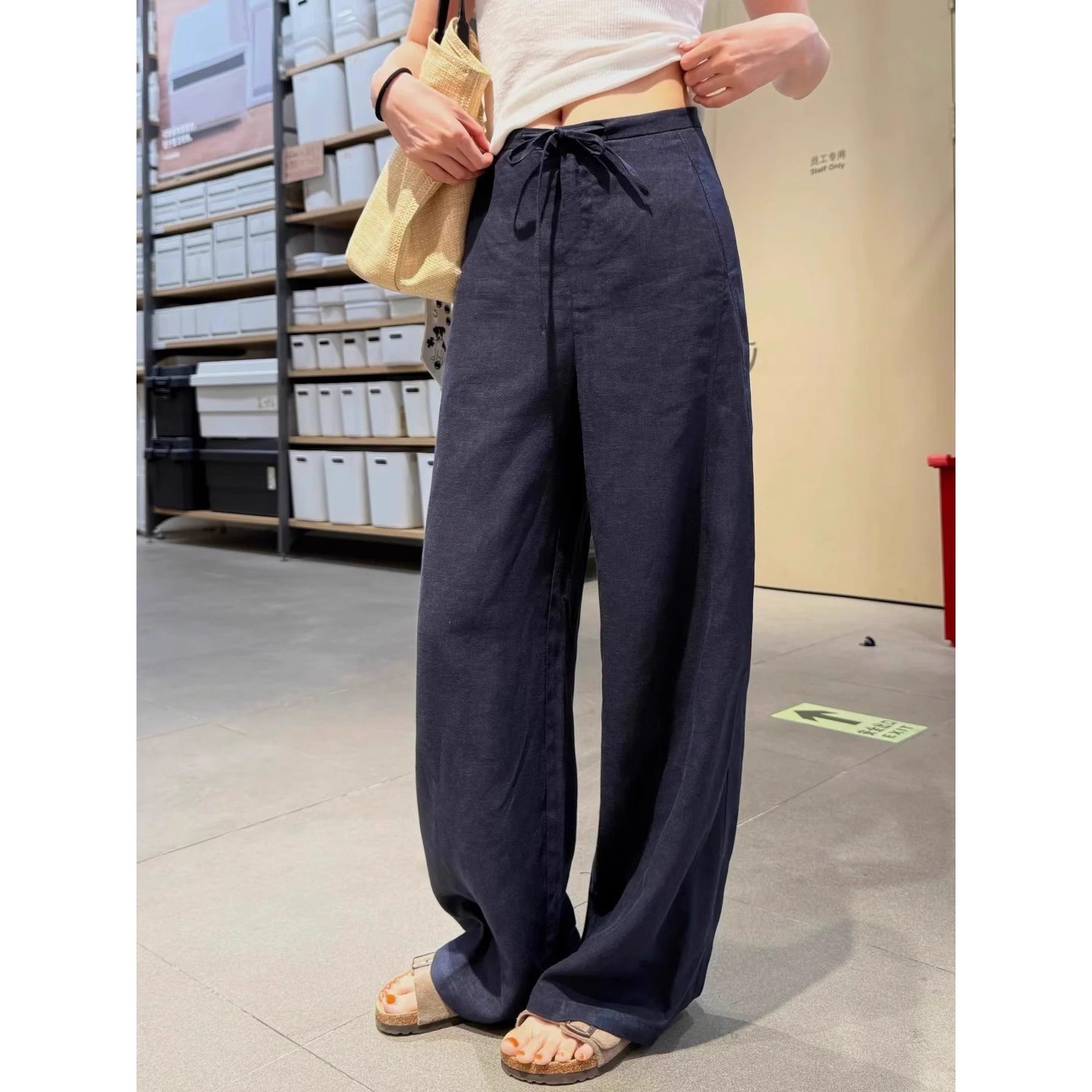 藏青色亚麻感阔腿裤女2025夏季新款薄款透气垂感棉麻直筒拖地裤子