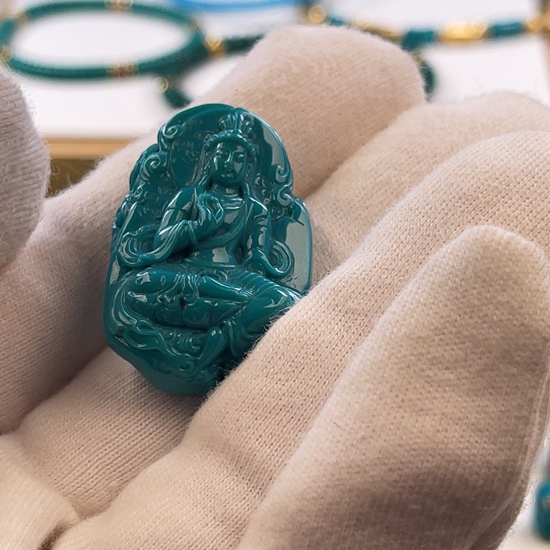 宋***丶绿松石未镶嵌把件