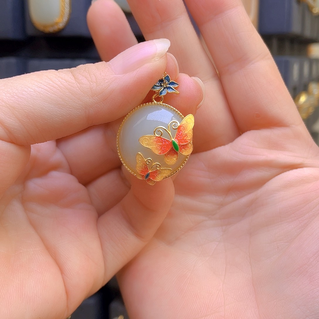 和田玉颈饰银S925镀金镶嵌