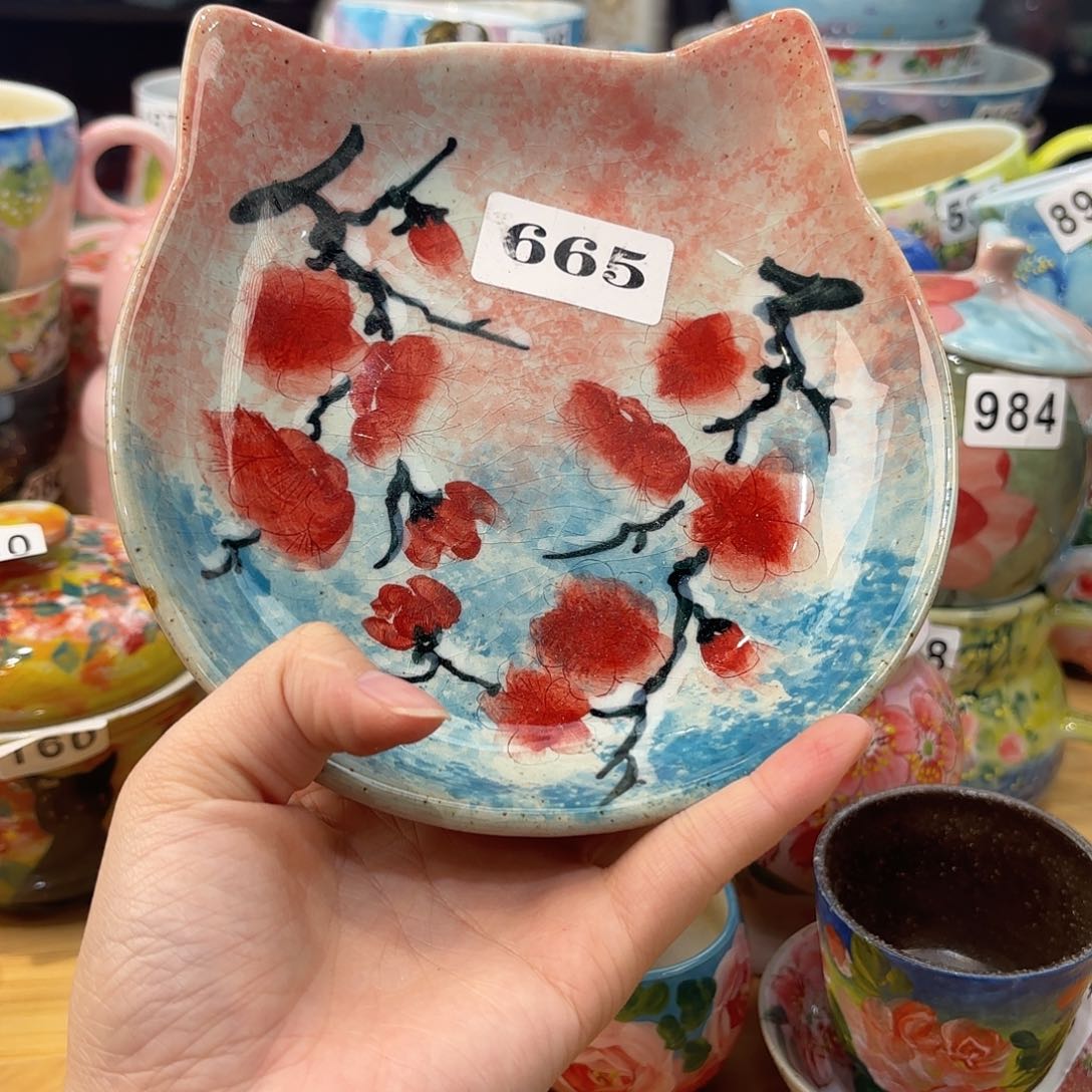 瓷片兔兔好可爱呀打