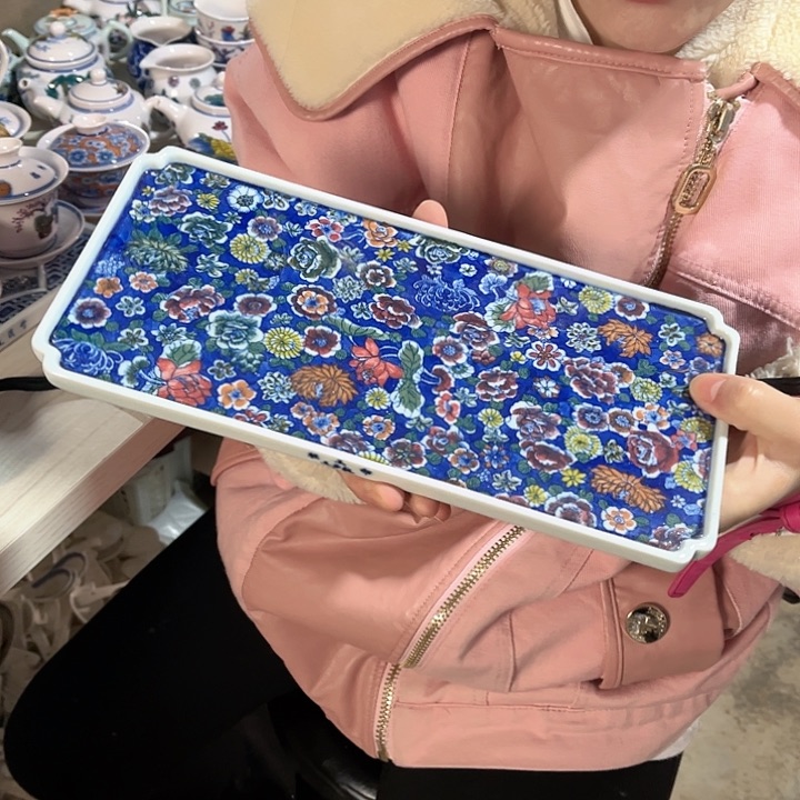 瓷片景德镇陶瓷茶盘。 