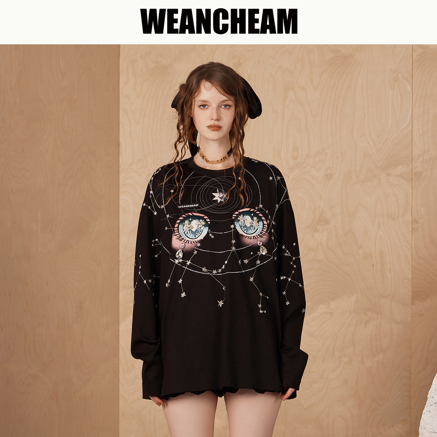 WEANCHEAM未未姆琥珀流光秋冬圆领长袖印花烫钻T恤W16QDT001