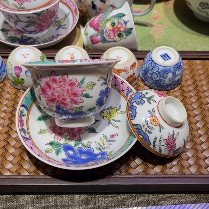 纯手绘精品盖碗杯