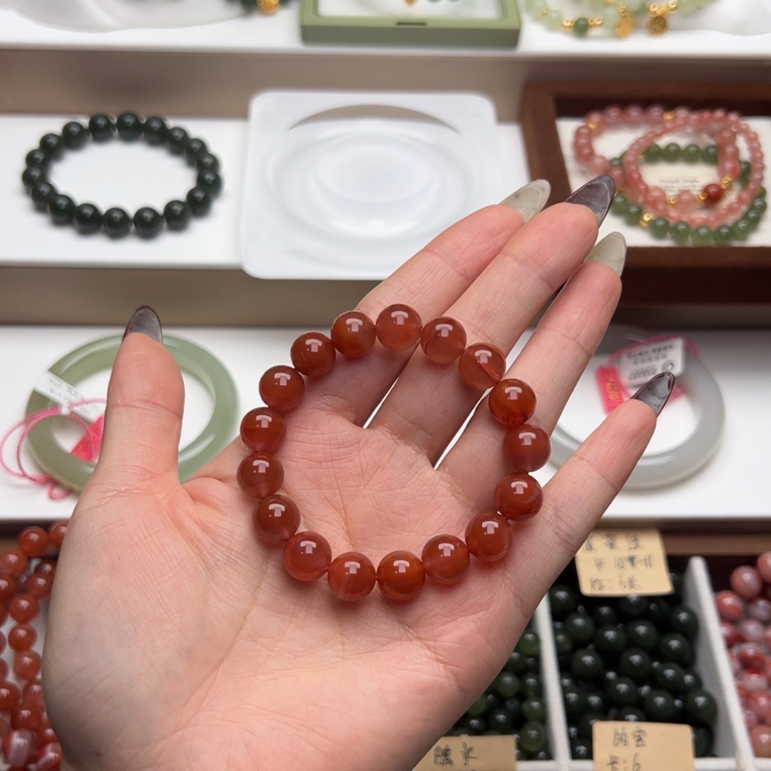 南红玛瑙足铂镶嵌手串