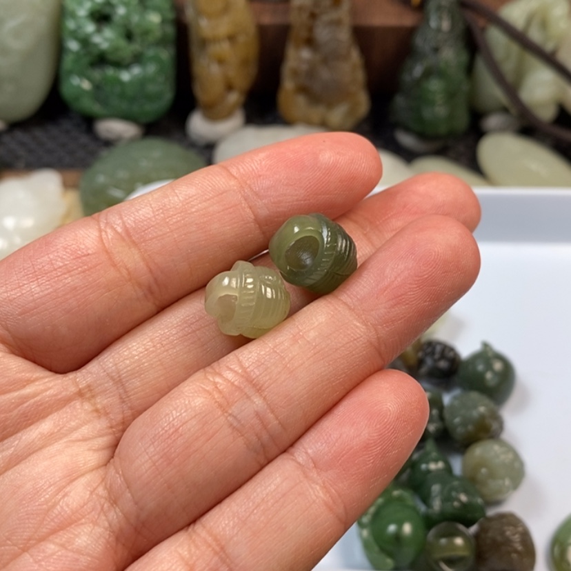 【闪购商品】和田玉挂件未镶嵌么****铺