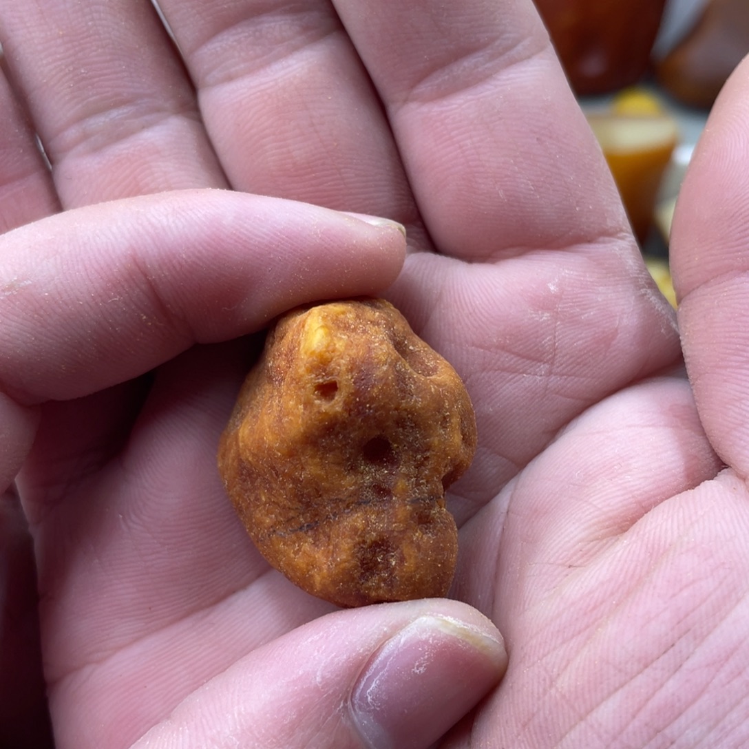 显***摆定制琥珀未镶嵌蜜蜡订制珠子