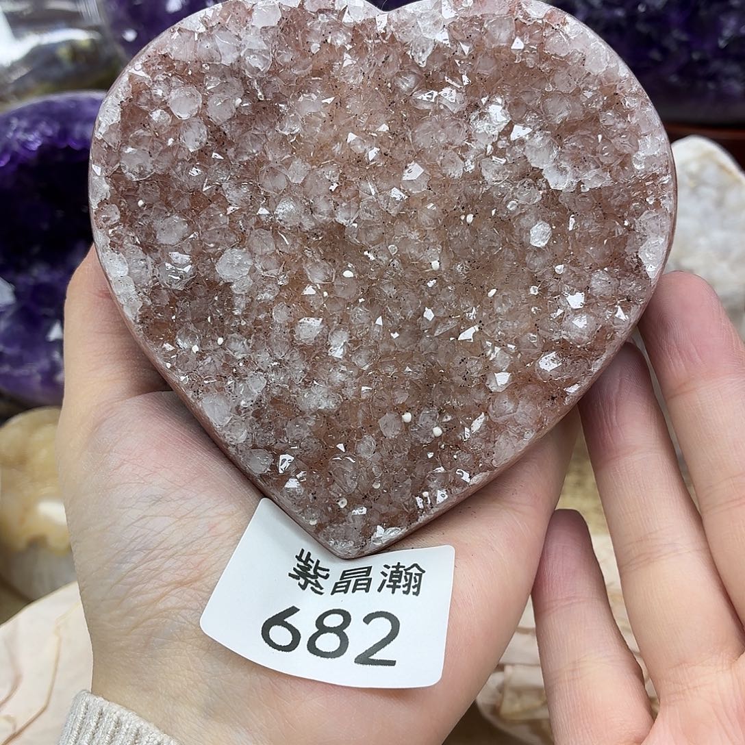 未镶嵌水晶大型摆件（非配饰）