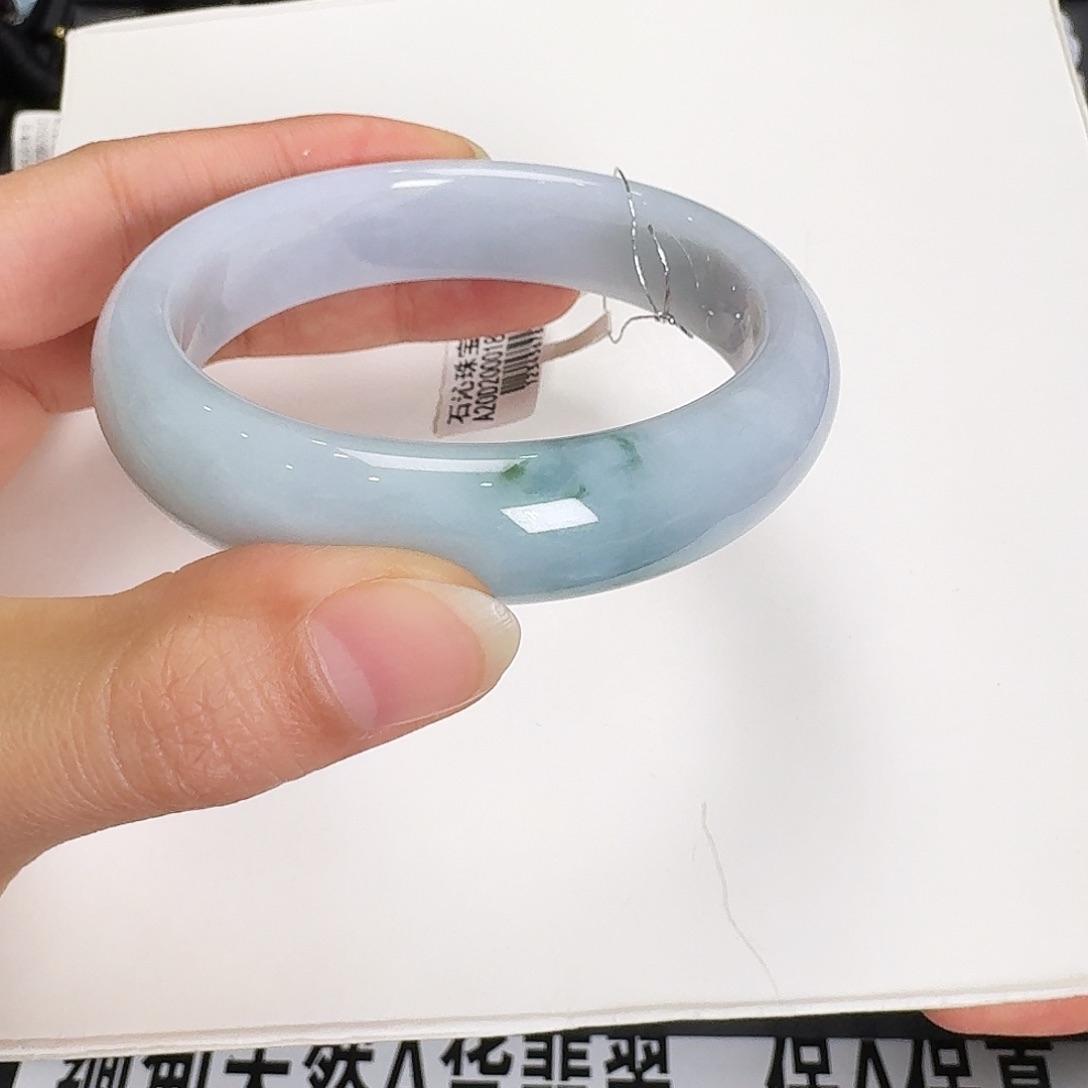 翡翠手镯未镶嵌H**i镯子
