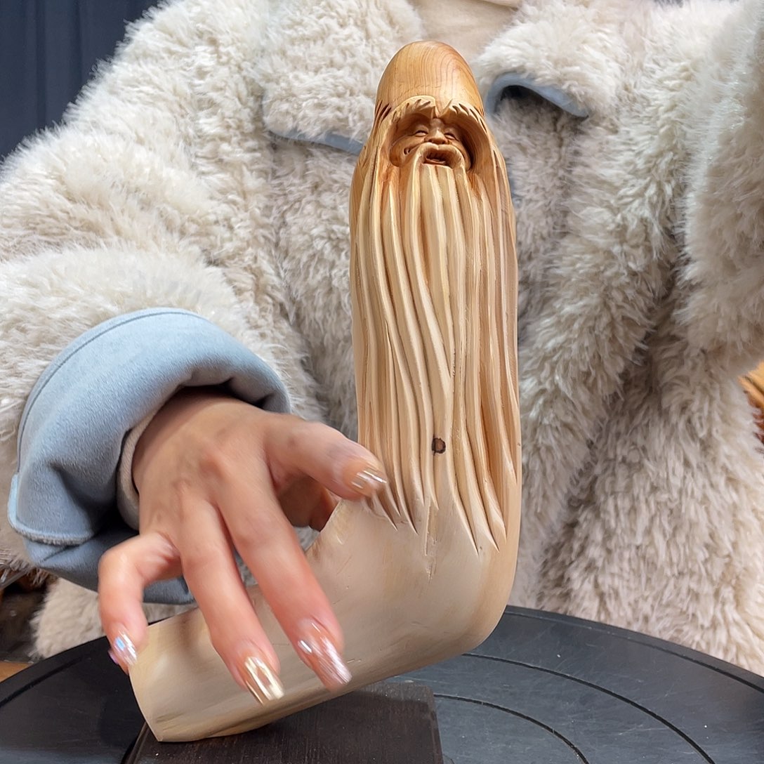 柏木（崖柏）随型艺术根雕