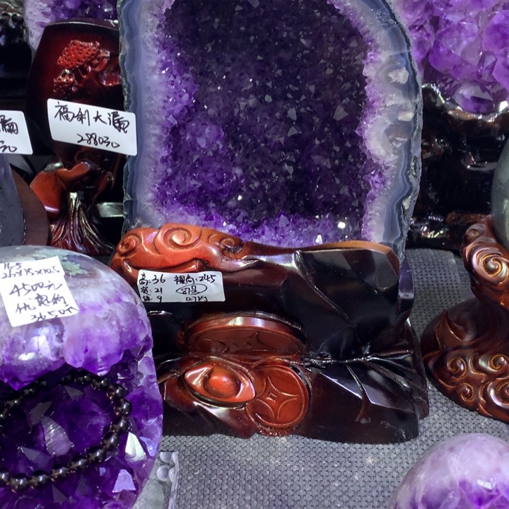 水晶大型摆件（非配饰）未镶嵌