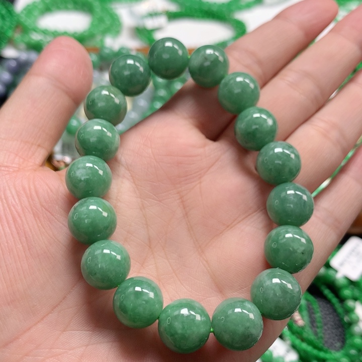 翡翠未镶嵌手链翡翠