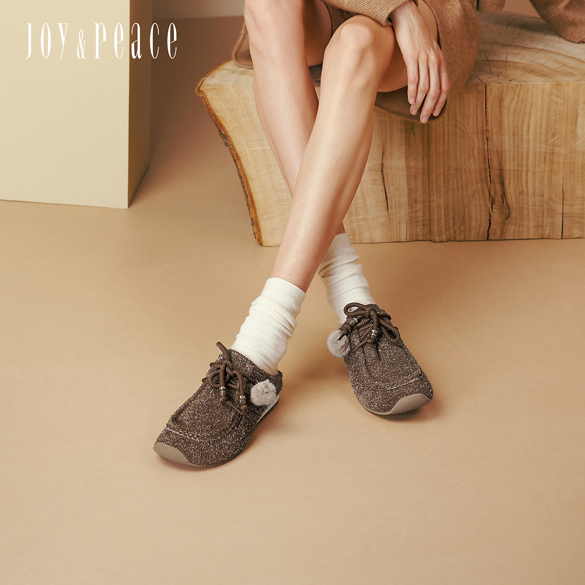 真美诗2025年秋季新款复古树脂圆珠牛剖层休闲勃肯鞋11031CH5