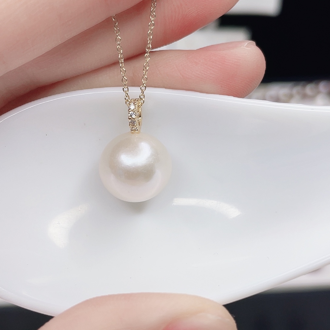 淡水珍珠吊坠(赠链)合金