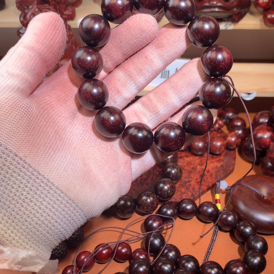 染料紫檀（血檀）B****?1.8紫泥爆金星-多样性发其一