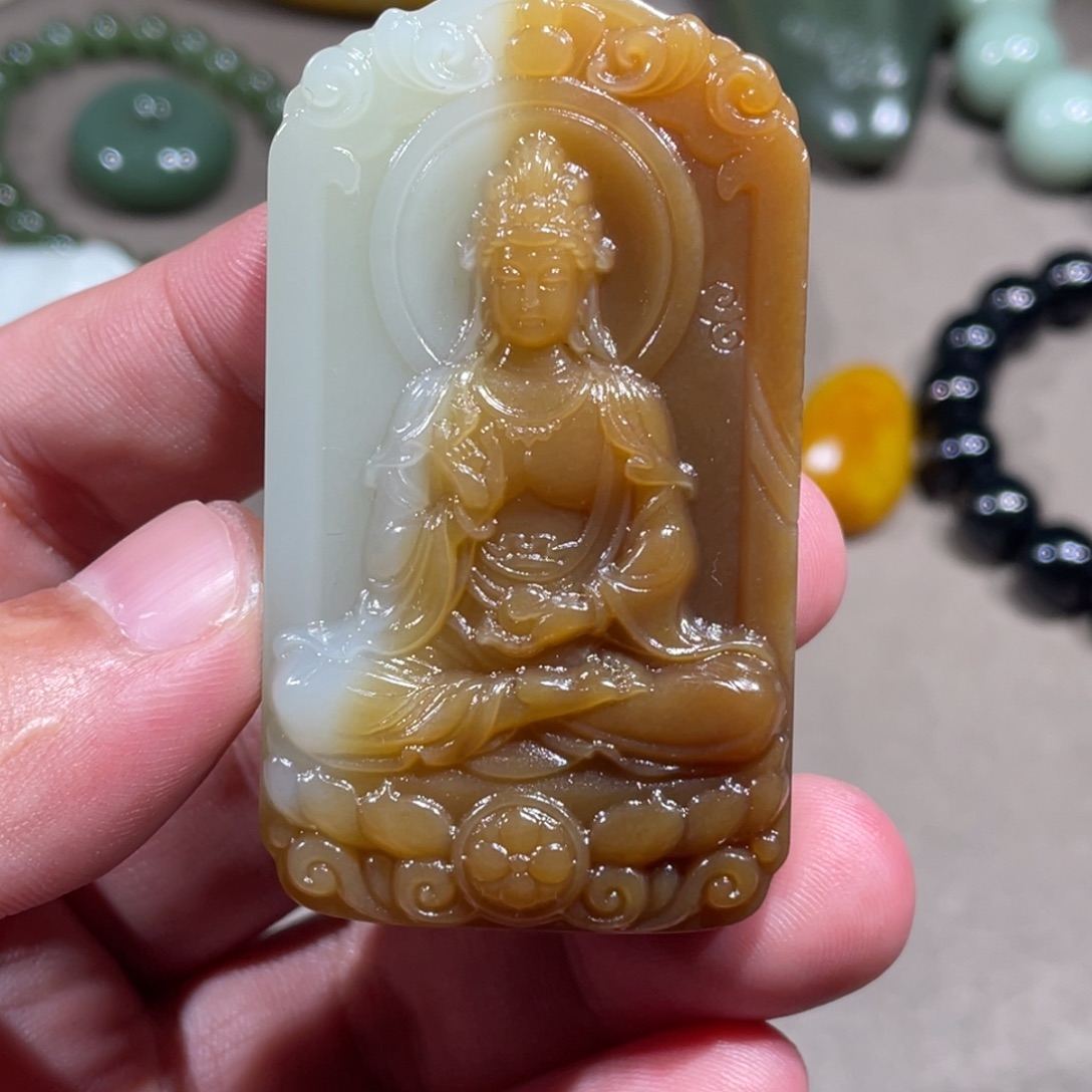 和田玉未镶嵌挂件