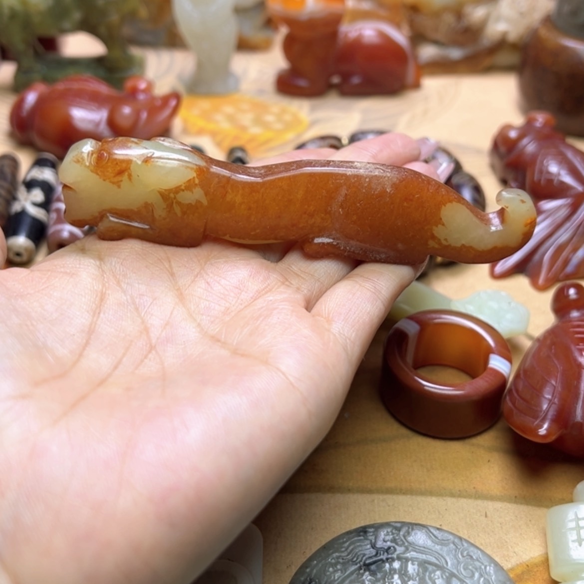 【闪购商品】蛇纹石玉颈饰未镶嵌