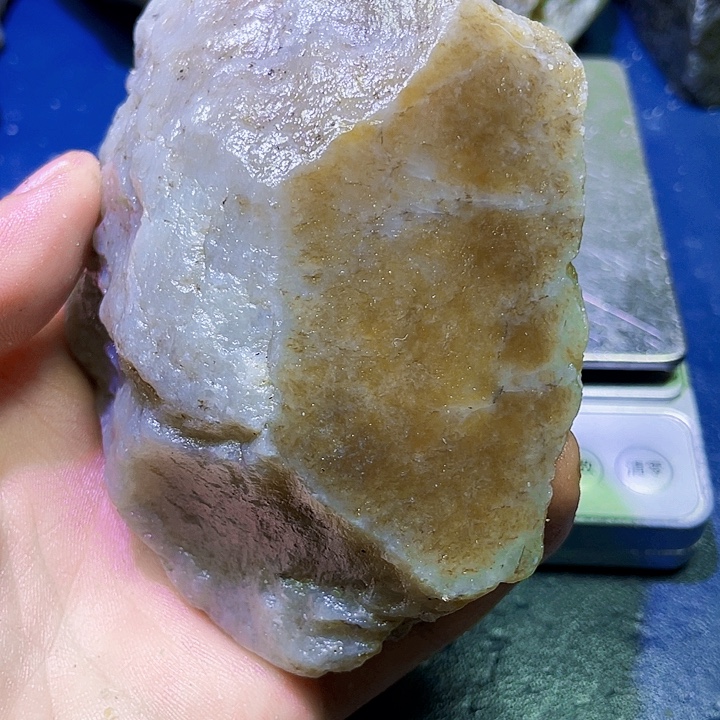 和田玉（糖玉）未镶嵌珠宝半成品