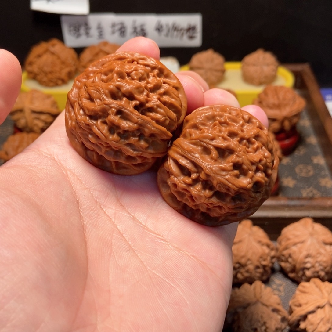 吊坠文玩核桃金麒麟44尺全品自己玩的48