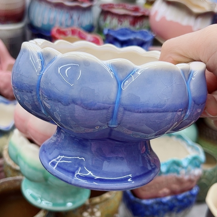 多肉綠植陶瓷花盆9.9包郵，有孔