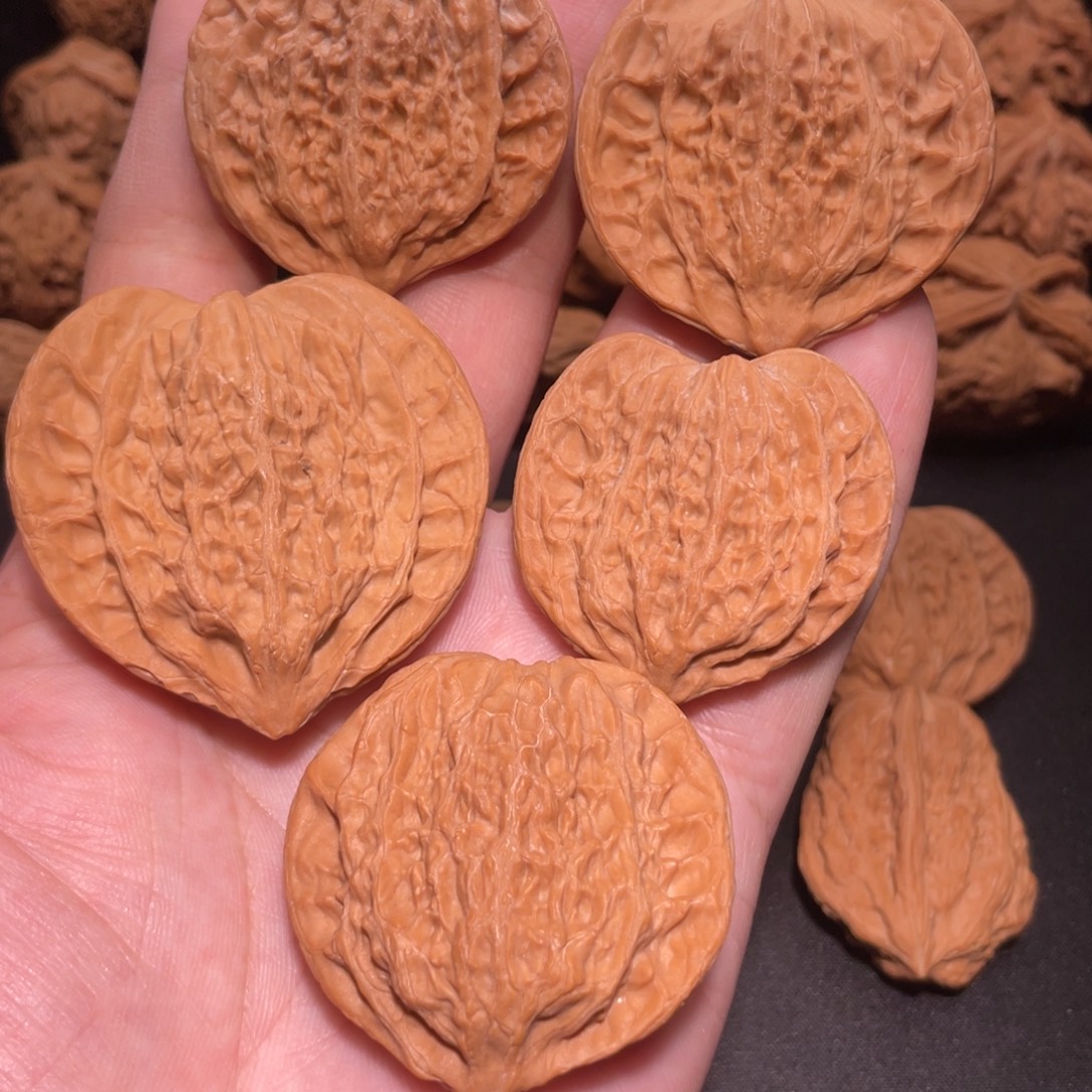 石***哥文玩核桃吊坠文玩核桃
