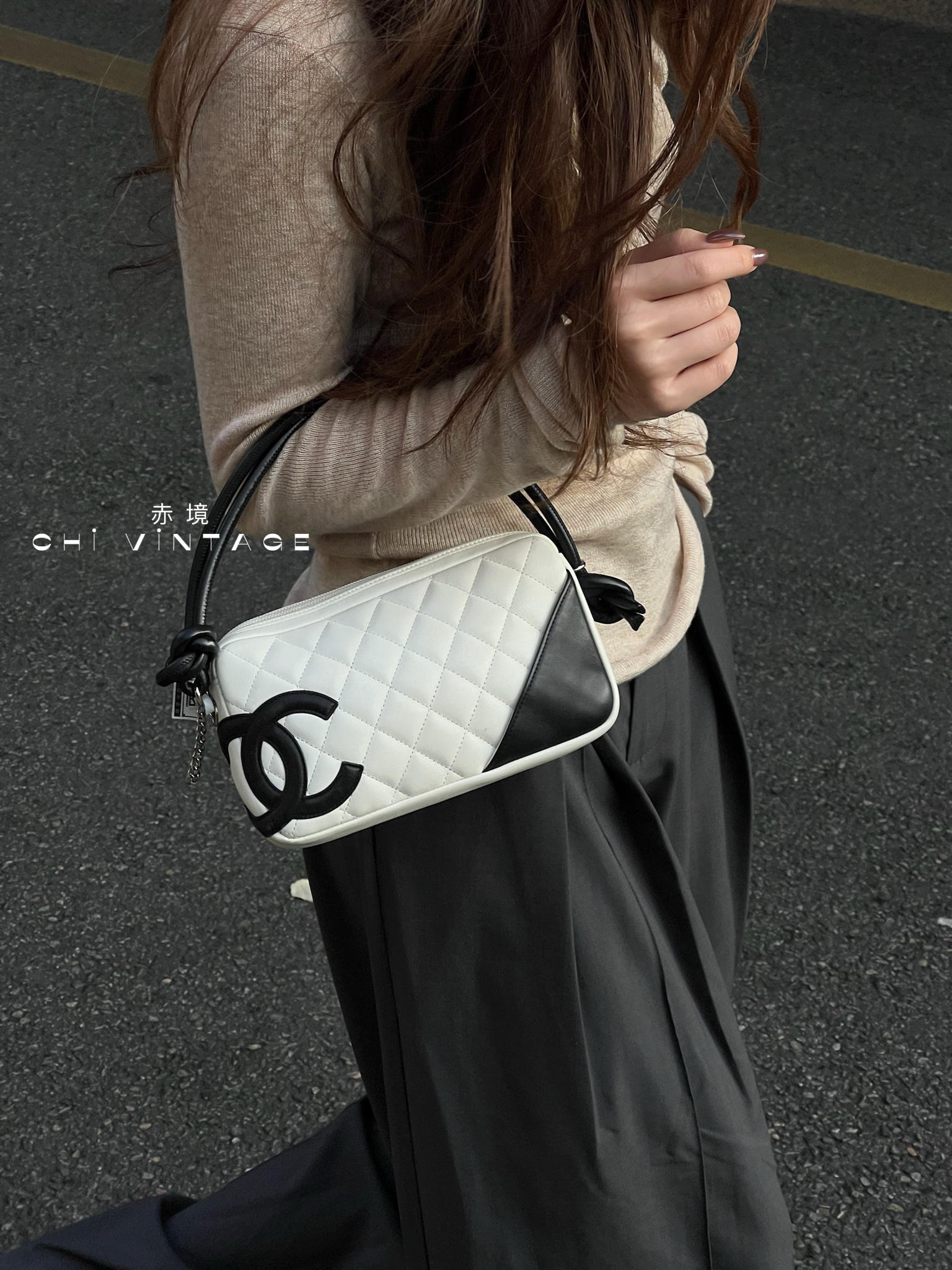 95新 Chanel/香奈儿 1417 黑白拼色康鹏腋下单肩包04-05