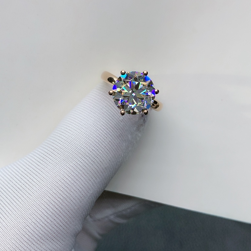 【闪购商品】合成碳硅石戒指/指环18K金镶嵌珍****白