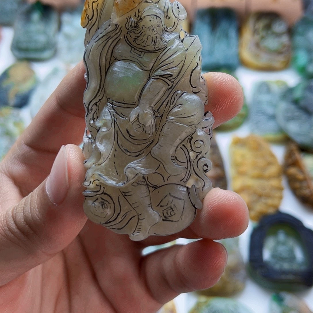 闷***泽定制翡翠未镶嵌定制翡翠未镶嵌钟馗挂件不退不换