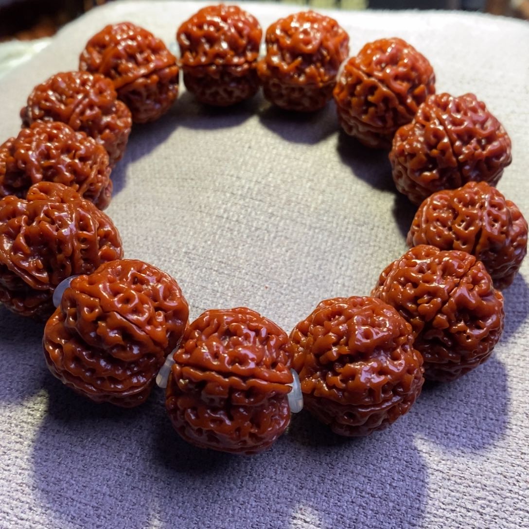 吊坠金刚菩提226肉玉华