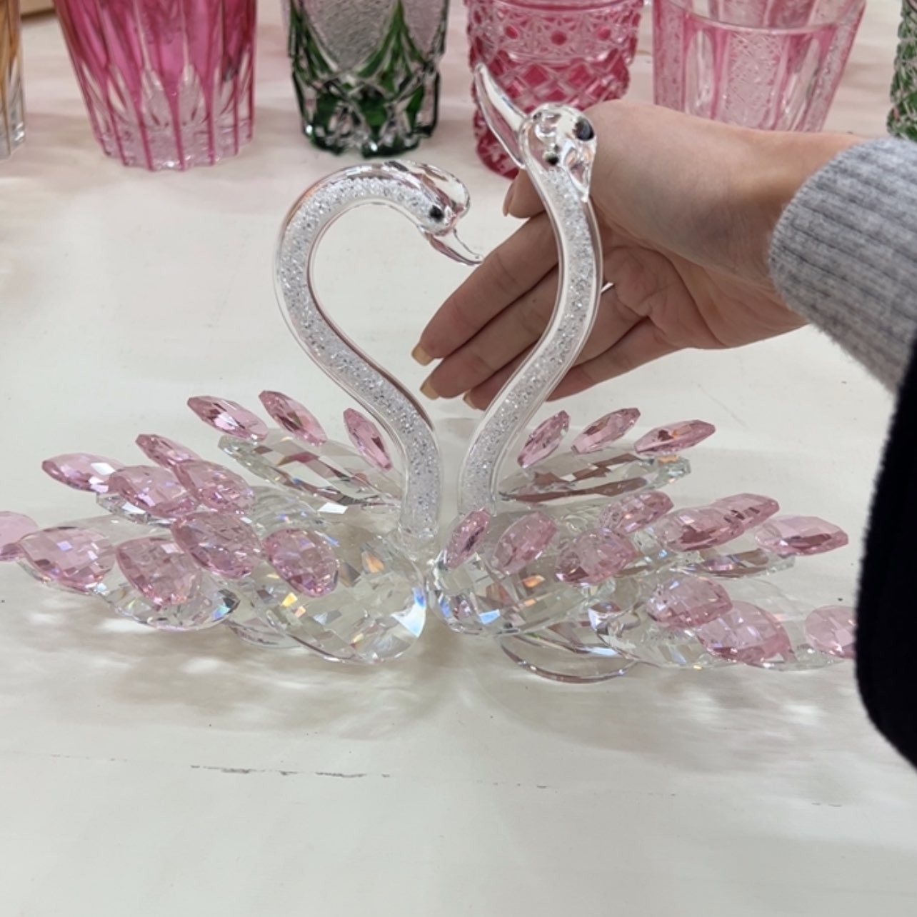 【闪购商品】如图一对水晶天鹅摆件……