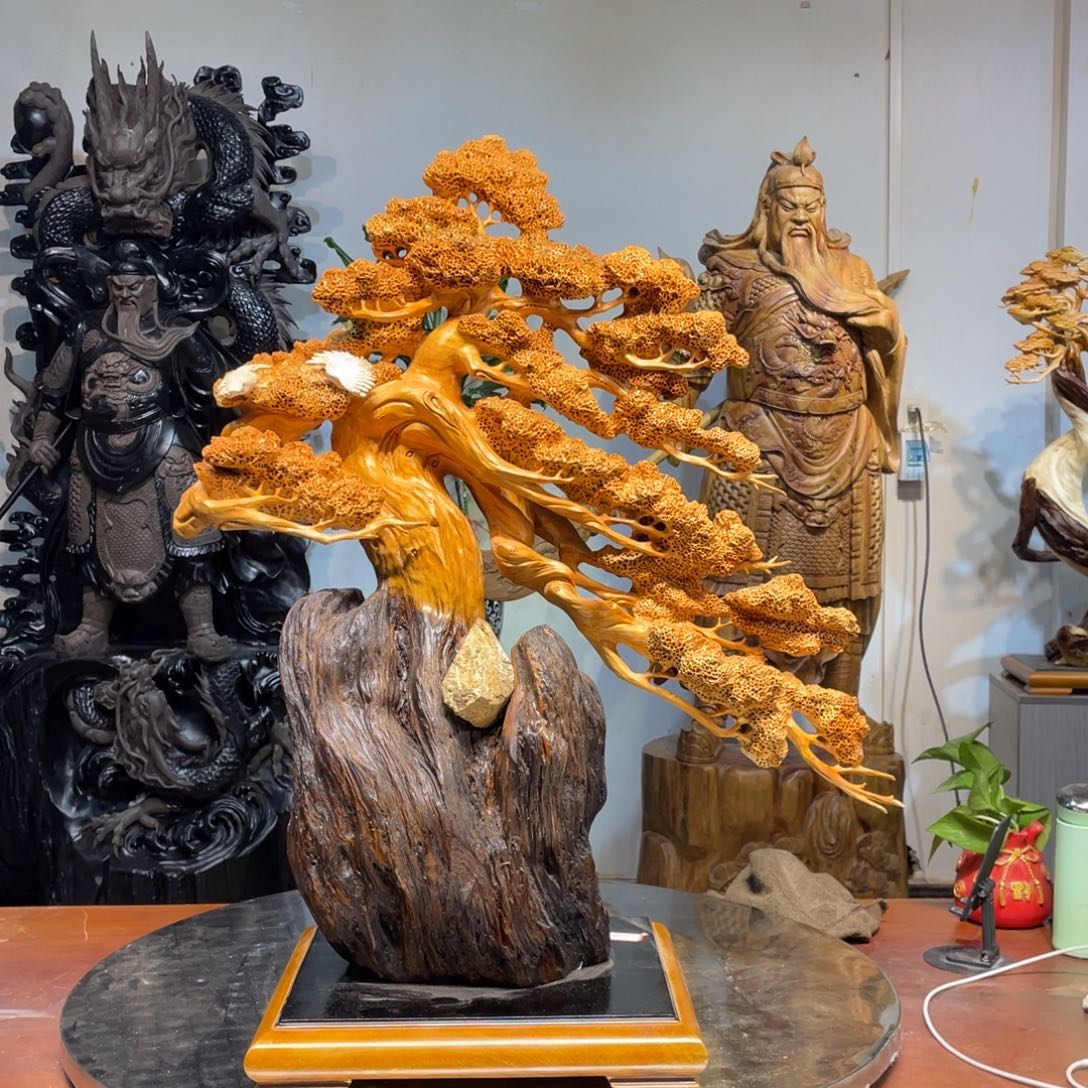 叔***亮香榧木崖柏迎客松摆件