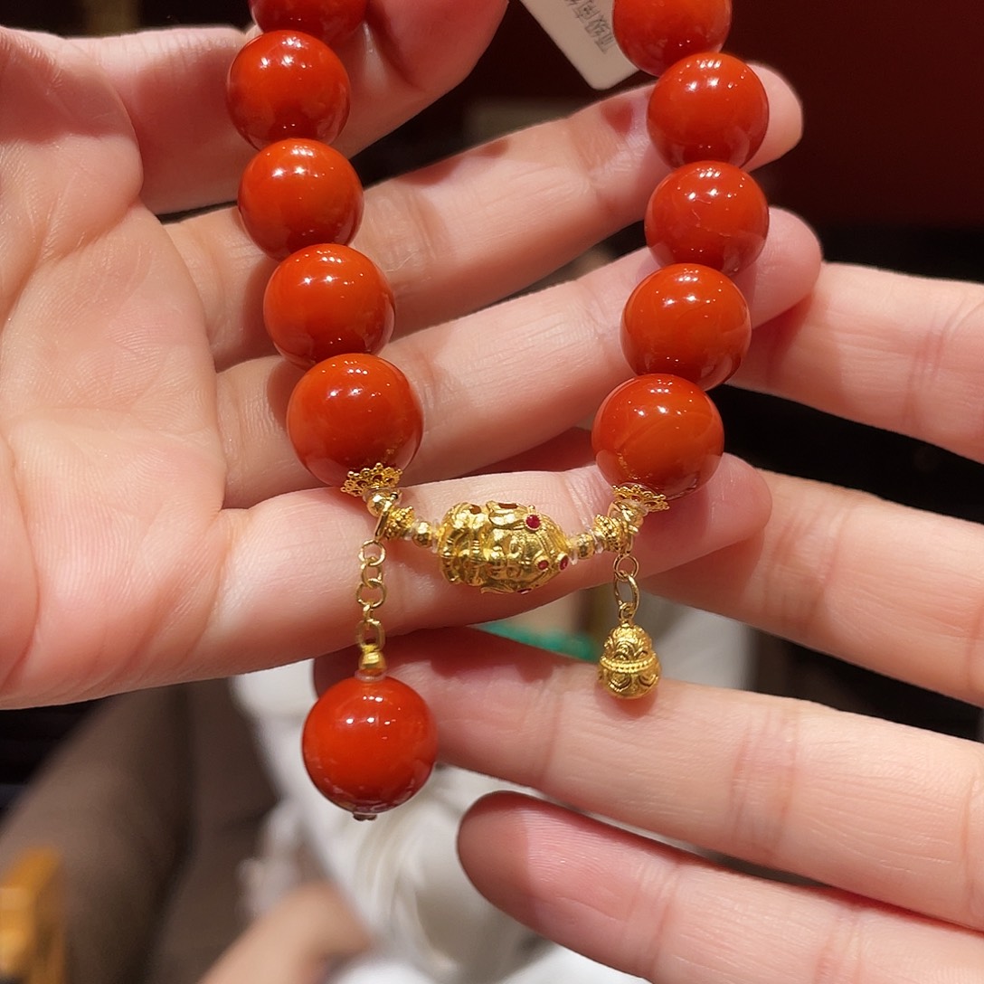 南红玛瑙未镶嵌手链