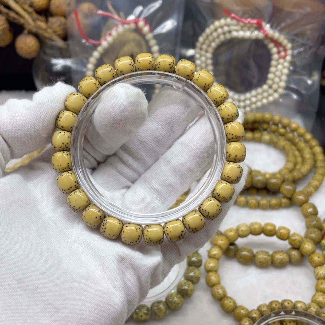 多***钱星月菩提吊坠98河豚