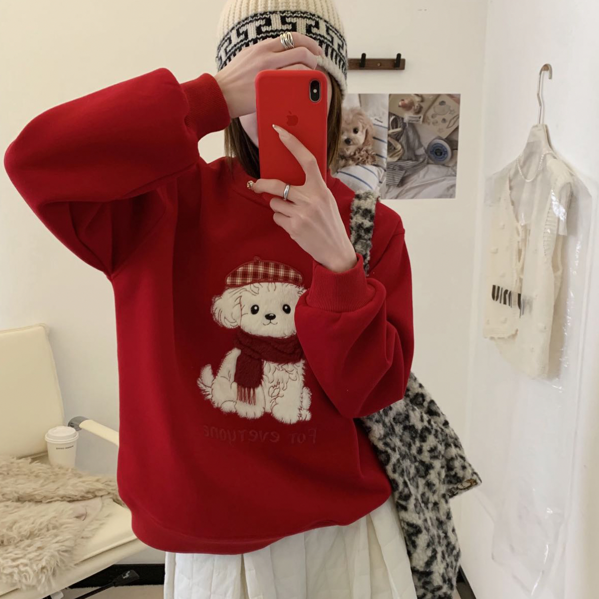冬季新款加绒加厚狗狗重工刺绣圆领卫衣韩版宽松百搭上衣新年红