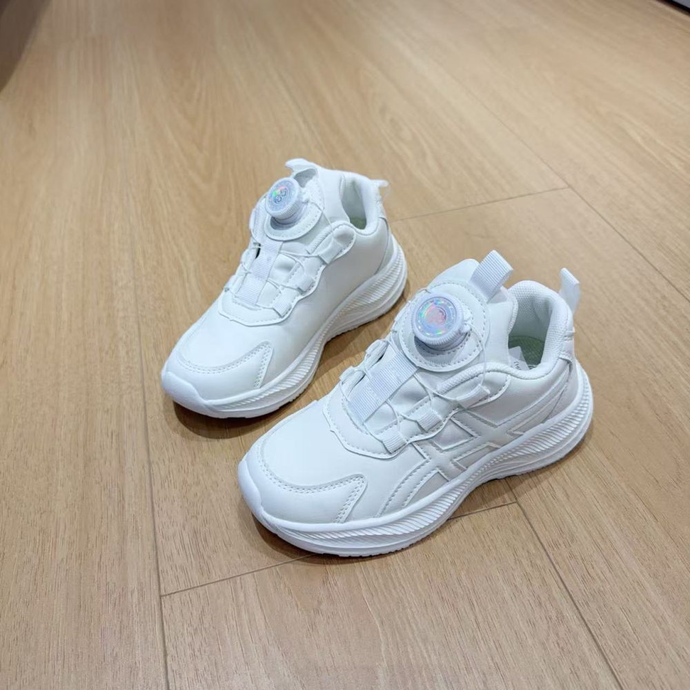 【拍大一码】学生小白鞋活动鞋运动鞋童鞋男女款舒适跑鞋26-40码