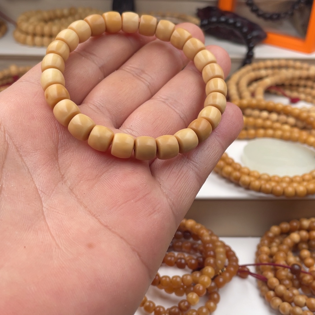 吉****龙脊菩提吊坠真龙脊11年老料9*8直切手串无科技