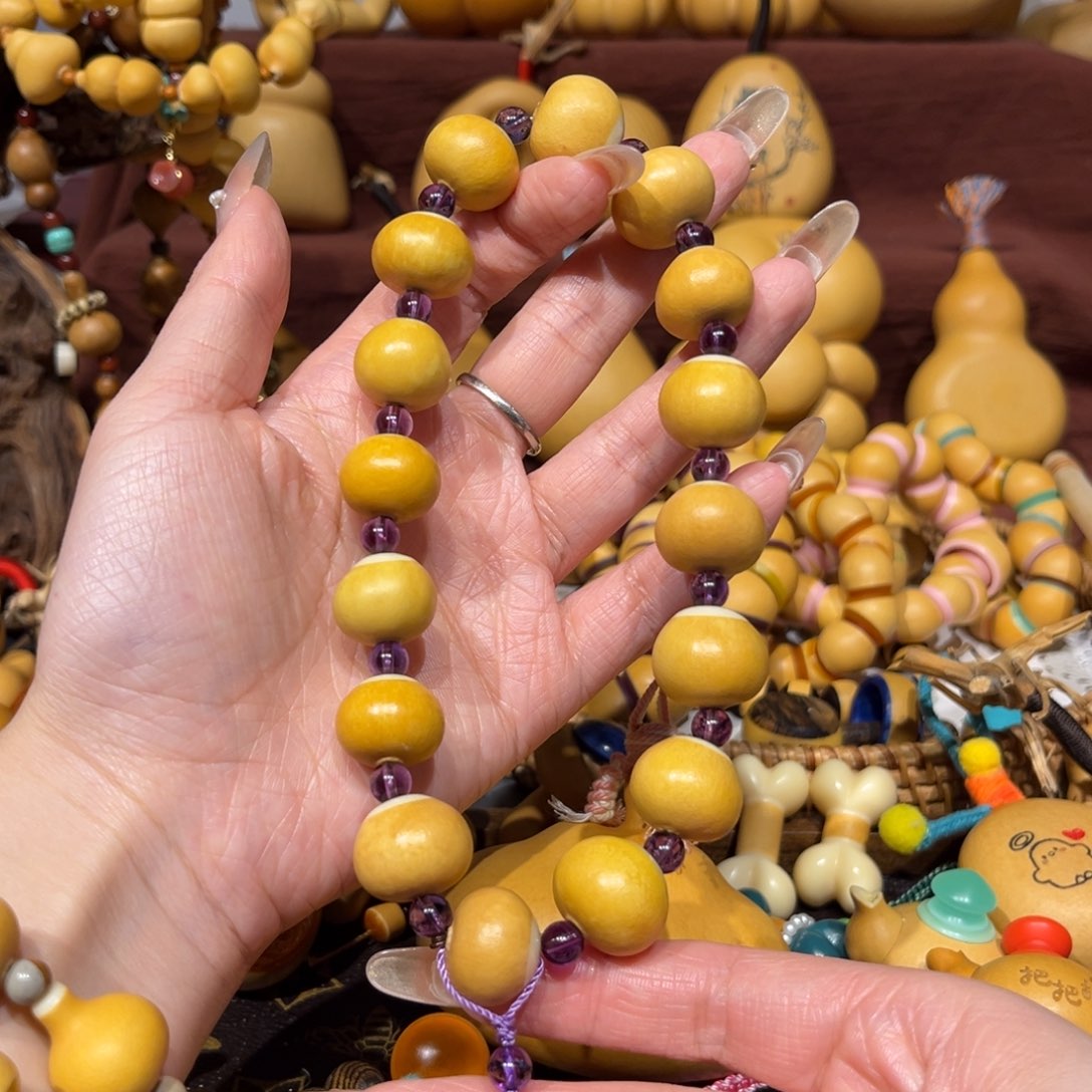 微瑕福利清货 骨料镶口板栗手持18颗