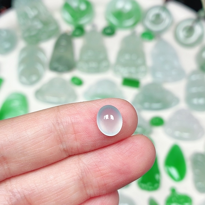 翡翠未镶嵌颈饰缅甸天然A货翡翠