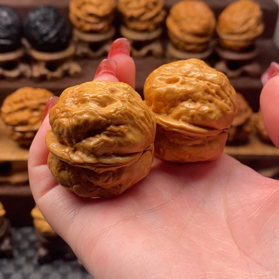 江****把件文玩核桃39老树金蟾疙瘩包