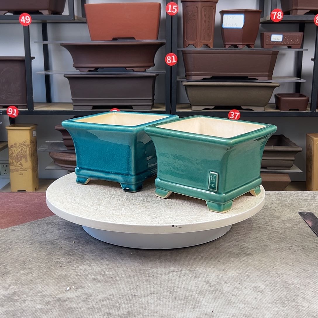 紫砂花盆内口15，内深10，两只盆放漏